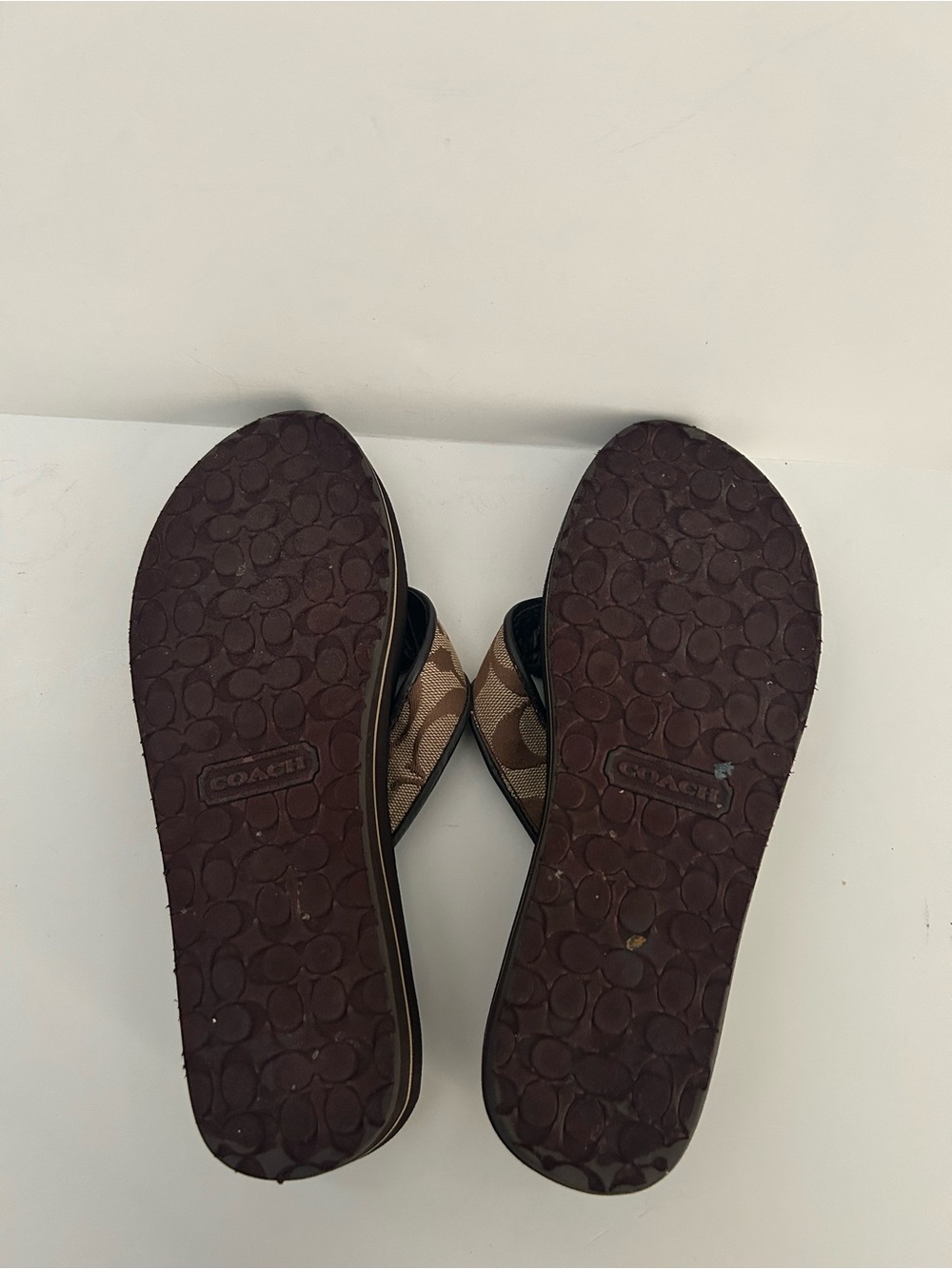 Coach Jolie Flip Flop Sandals | Size 7 - Picture 5 of 5